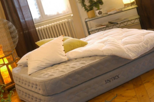 Кровать со встроенным насосом Intex 152х203х51 см Queen Артикул 66962 (Китай)