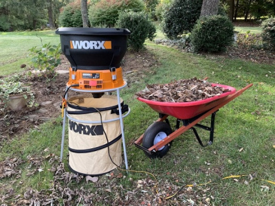 Садовый измельчитель Worx WG430E
