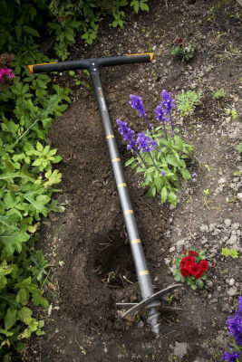 Бур садовый FISKARS большой 134730