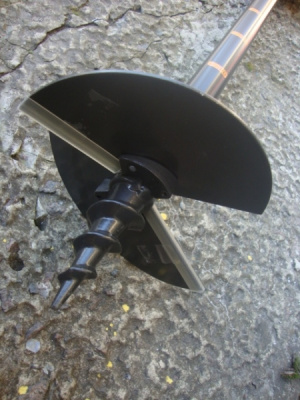 Бур садовый FISKARS малый 134710