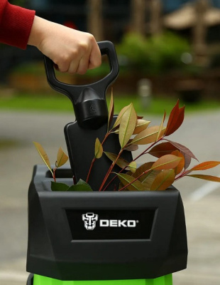 Садовый измельчитель Deko DKSH2800/063-4300