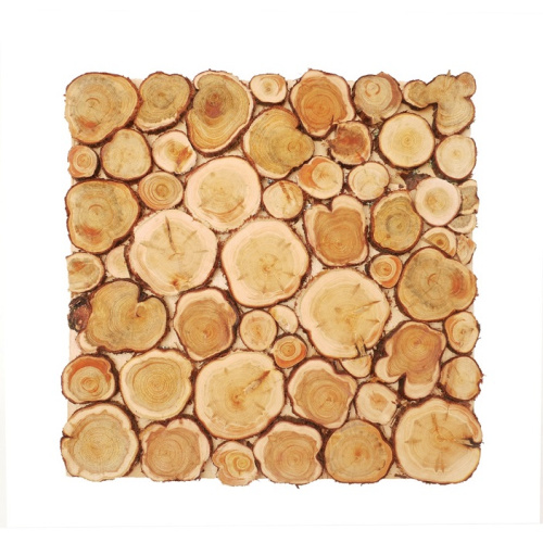 Панно из спилов можжевельника 3D 700х700мм