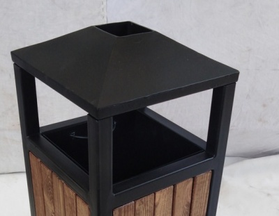 Урна с пепельницей УР5