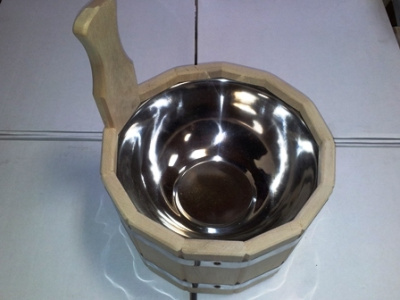 Шайка одноручная для бани 4,5л с нержавеющей вставкой ШН-4,5