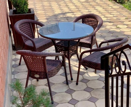 Комплект мебели Deco 4 с круглым столом D90 шоколад