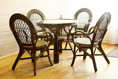 04/11А IND Стул Бали с подушкой олива 