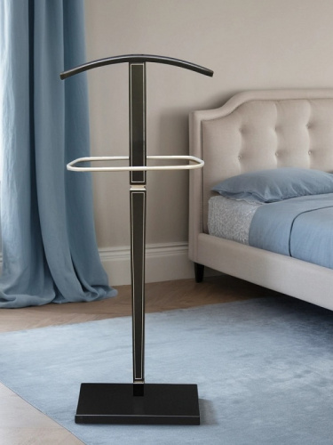 Вешалка костюмная В 70 венге серебро 