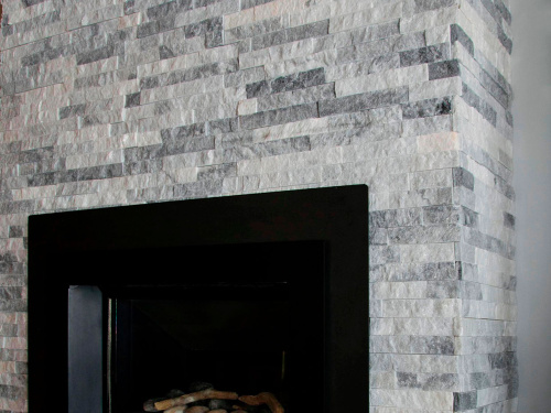 Панель Кварцит Бело-серый 600х150мм 