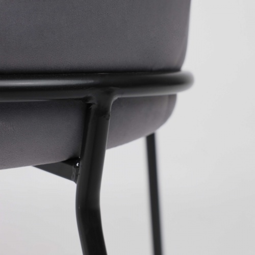 Кресло AV 318 темно-серый бархат H-15 черный 