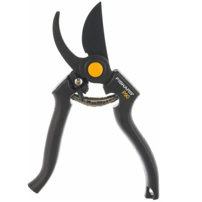 Секатор Fiskars 111960