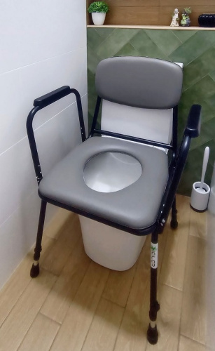 Кресло-туалет Heiler BA322