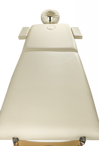Складной 2-х секционный деревянный массажный стол RS BodyFit кремовый 60 см